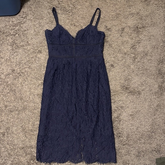 KEEPSAKE the Label Dresses & Skirts - KEEPSAKE the Label Navy Lace Midi Dress